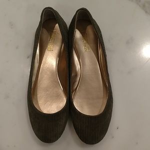 Kenneth Cole Reaction Suede Ballet Flats